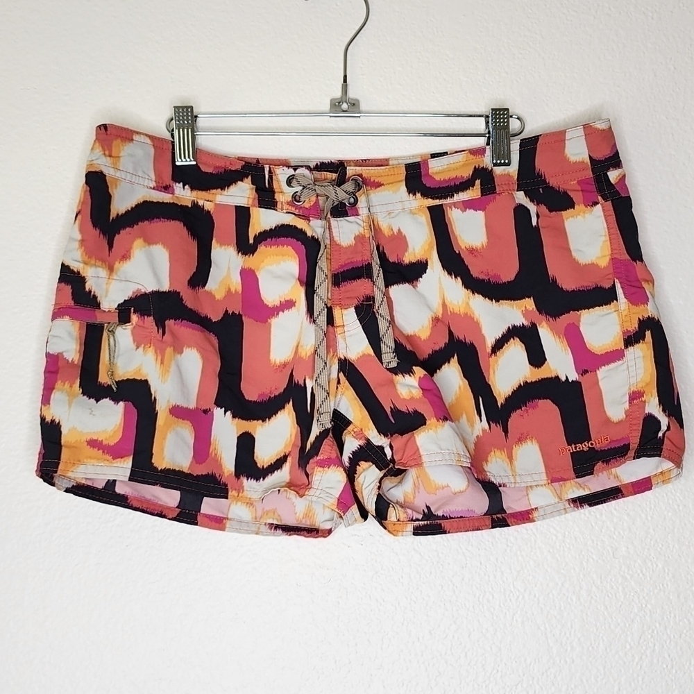 Patagonia Wavefarer boardies shorts 10